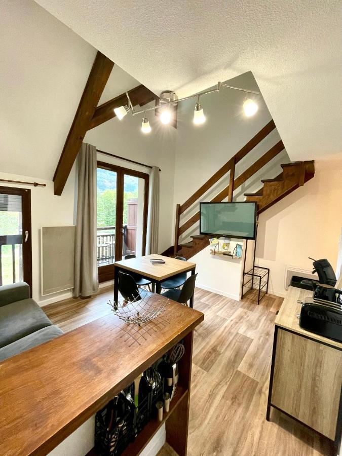 Duplex Du Pailhet, T3 Neuf, Vue Montagne, Parking, Navette Et 2 Velos A Disposition Gratuitement Bagnères-de-Luchon Exteriör bild